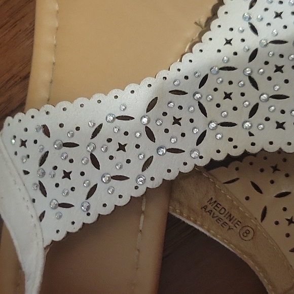 Dream Paris sandals, 8, white and tan - Picture 6 of 6